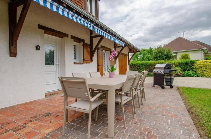 Location de vacances pour 6 personnes, avec terrasse et jardin à Piney - 3