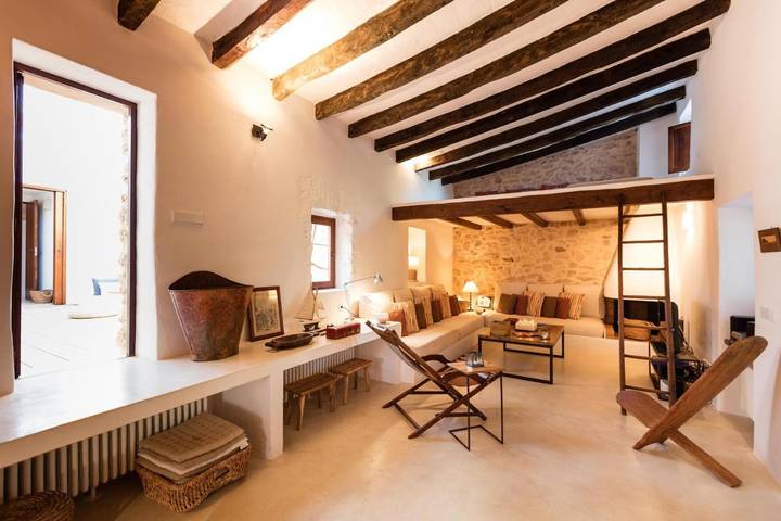 Villa pour 10 personnes, avec jardin et bassin pour enfant ainsi que piscine et vue, animaux acceptés dans Formentera - 2