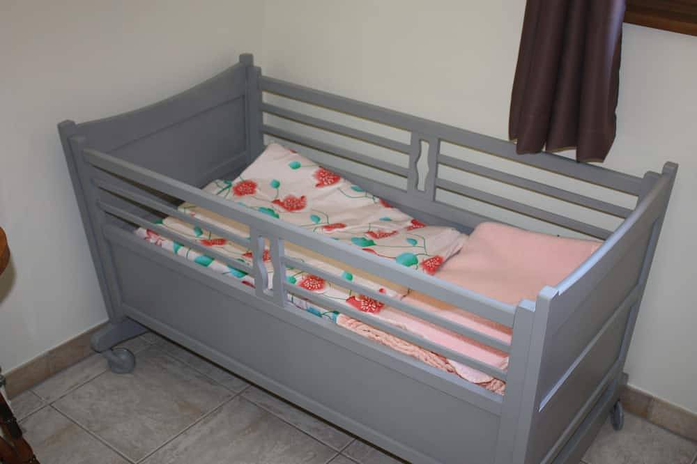 La maison jaune a cleurie  accessible aux personnes handicapé in Cleurie, Région d'Épinal