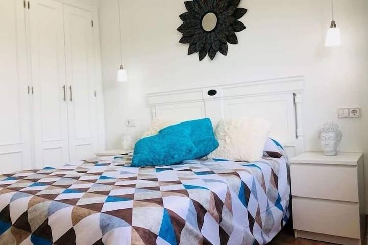 Villa pour 6 personnes, avec balcon ainsi que jardin et piscine, animaux acceptés à Cala Romantica - 3