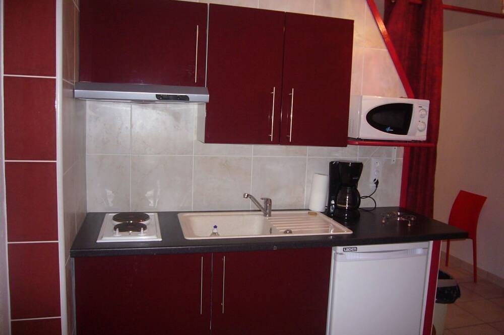 Appartamento intero, T2 Biarritz with lake and sea parking in Biarritz, Bayonne e dintorni