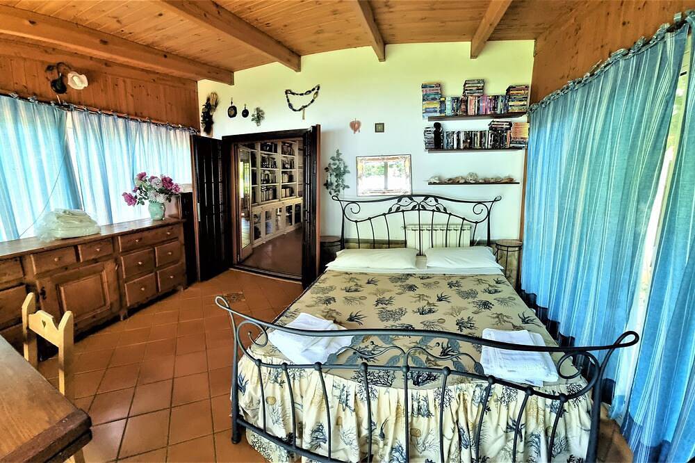 Villa Cecilia Zwischen See Und Meer Sonderangebot, Wenn Sie Jetzt Buchen !! in Lago Lungo (Latina), Sperlonga