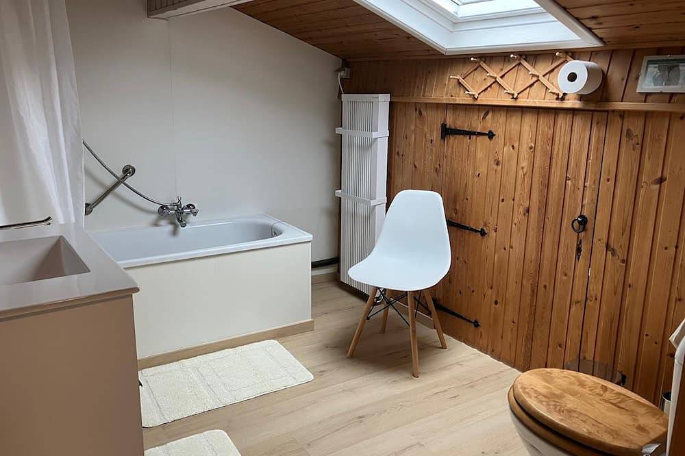 Vakantiehuis met houtkachel, ruime tuin & Bbq in Trois-Ponts, Luik en omgeving