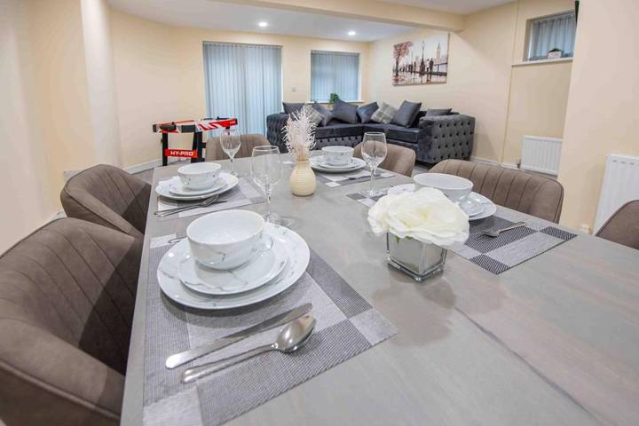 Location de vacances pour 11 personnes, avec jacuzzi ainsi que jardin et terrasse, animaux acceptés à Bury - 3