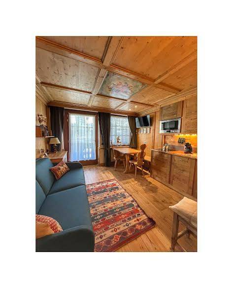 Gîte pour 4 personnes, avec jardin dans Padola