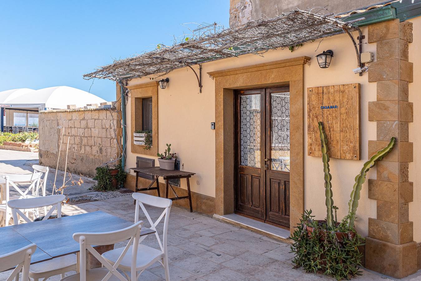 Apartamento entero, Apartamento 'Casamari en el Centro de Marzamemi' con Wi-Fi y Aire Acondicionado in Marzamemi, Provincia de Siracusa