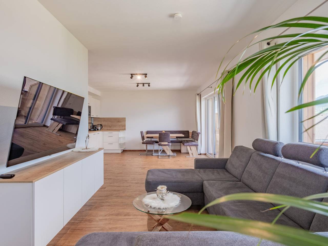 Ganze Wohnung, Schöne Ferienwohnung in traumhafter Aussichtslage in Mittersill, Kitzbüheler Alpen