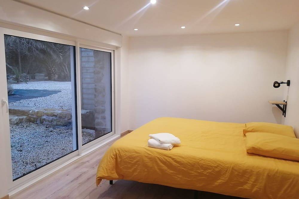 Maison entièrement rénovée ,à 600m de la mer ideale pour passer de bons moments! in Brignogan-Plages, Région de Brest