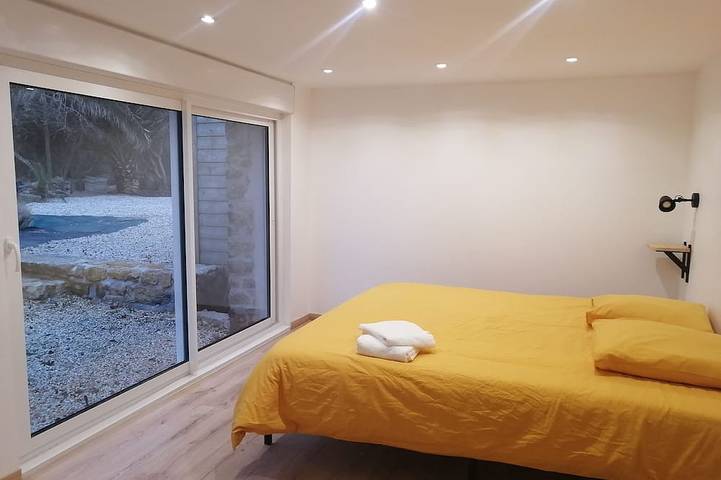 Maison entièrement rénovée ,à 600m de la mer ideale pour passer de bons moments! in Brignogan-Plages, Région de Brest