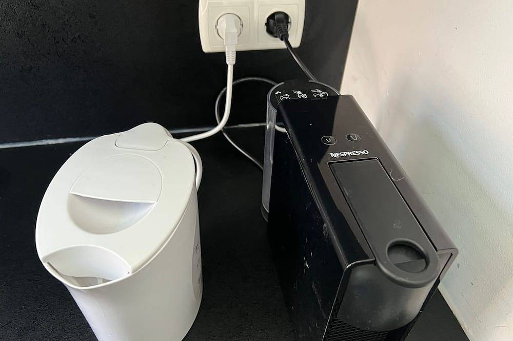 Entire apartment, Beautiful 1 bedroom apartment in the centre of Rotterdam in Rotterdam, South Holland