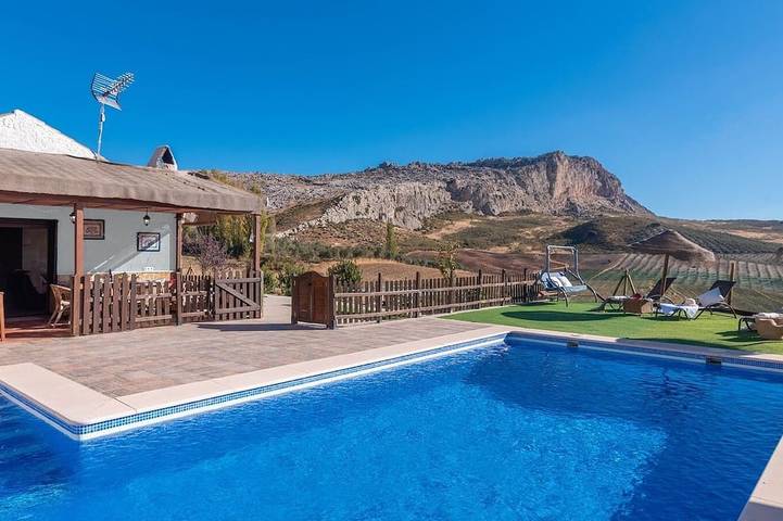 Villa pour 7 personnes, avec jardin - 1