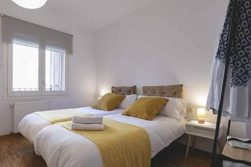 Apartment for 4 People in Girona, Gironès, Photo 2