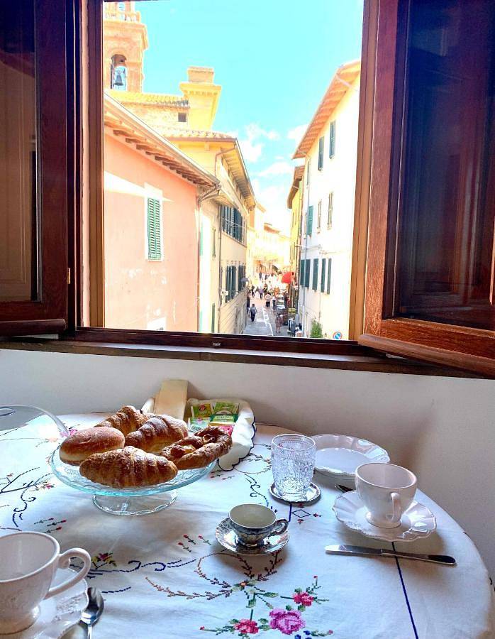 Chambre d’hôte pour 3 personnes, avec terrasse ainsi que vue et vue sur le lac à Castiglione del Lago - 4