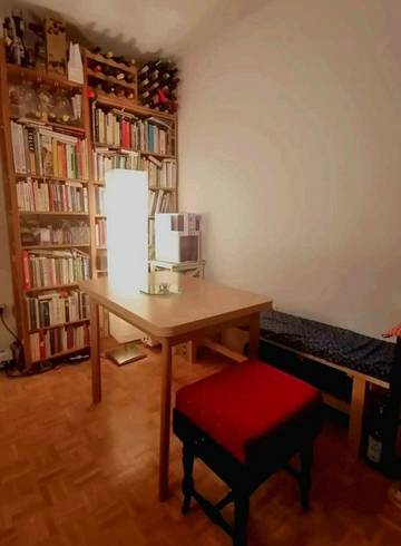 Gîte pour 3 personnes, avec balcon à Munich