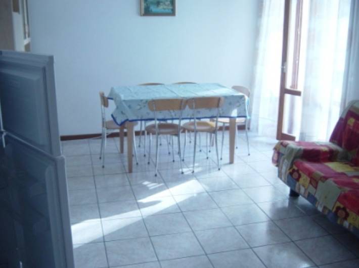 Entire apartment, Apartment 'Residence Torino 85' with Shared Pool and Private Terrace in Lido di Jesolo, Jesolo-City