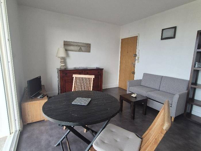 Entire holiday apartment, Apartment with sea view in Fouras, Rochefort region