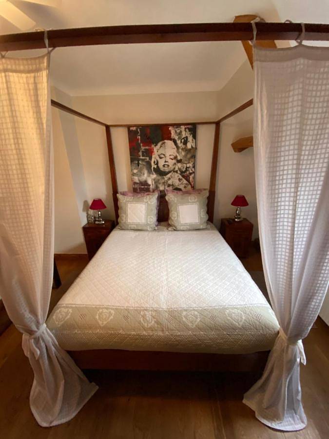 Family Double Room in Cénac-et-Saint-Julien, Périgord Noir