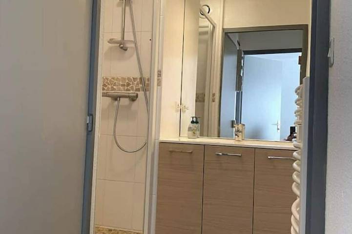 Gîte pour 2 personnes, avec terrasse dans Plage Pentrez - 3