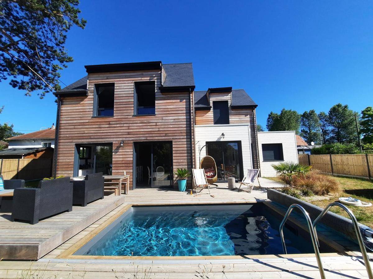 Four-Bedroom House in Cabourg, Région de Caen