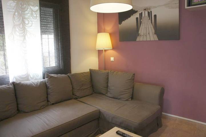 Casa rural para 6 personas, con jardín además de piscina y terraza, Se admiten mascotas en Algorfa - 2