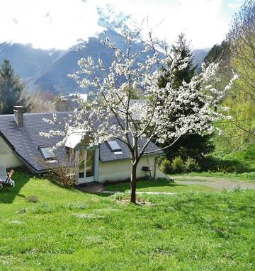Gîte pour 2 personnes, avec jardin à Gouaux