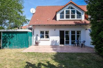 Ferienhaus für 8 Personen, mit Garten, mit Haustier in Garz/Rügen
