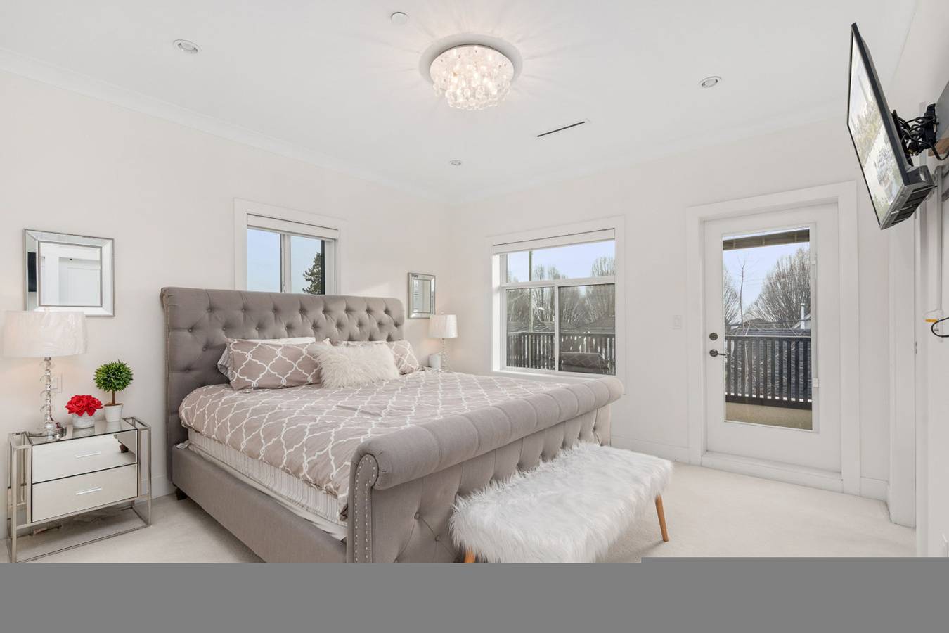 Game-Day Ready 4Br Home | Spacious & Near Transit! in Vancouver, Columbia Britannica