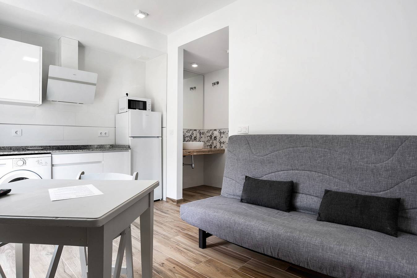 Appartamento intero, Appartamento 'Casa de 10 - 1A' con vista sulle montagne, piscina in comune e Wi-Fi in Vejer de la Frontera, Costa de la Luz