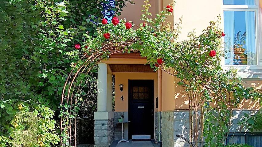 Ferienwohnung für 4 Personen, mit Terrasse und Garten in Detmold