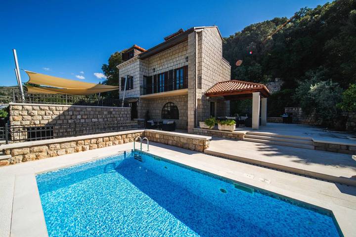 Ferienhaus für 9 Personen, mit Balkon und Ausblick sowie Pool, kinderfreundlich in Dubrovnik - 4