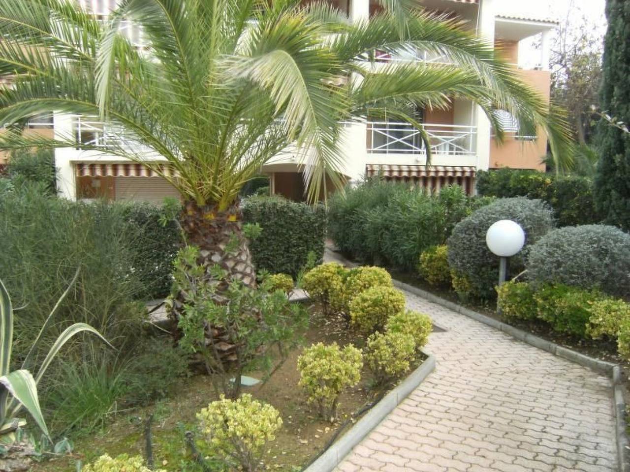 Entire apartment, Aufenthalt im Golf von Saint-Tropez in La Croix-Valmer, Draguignan region