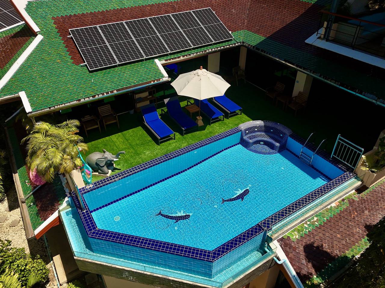 Villa Malee, Infinity-Pool mit Meerblick, Personal, Koch in Kata Beach, Karon