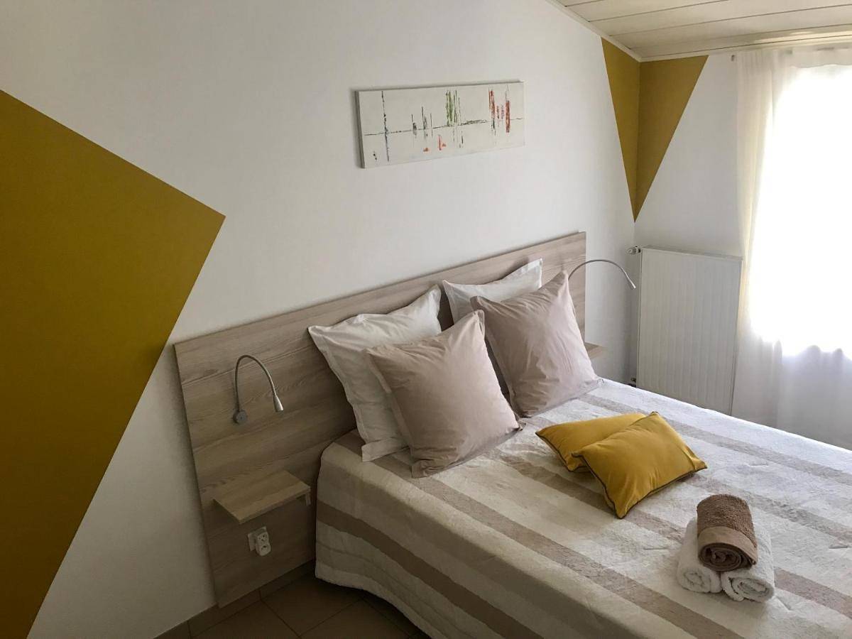 Double Room in La Verrie, Région de La Roche-sur-Yon