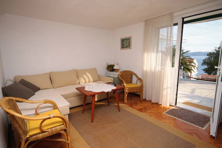 Apartament wakacyjny dla 4 osób, z Balkon/ taras w Igrane