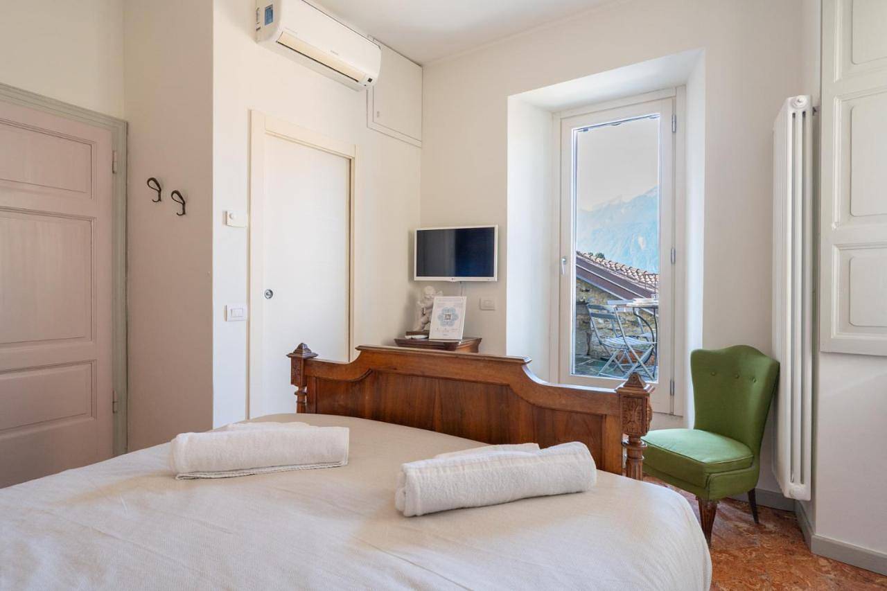Chiave Di Volta Lovely Guesthouse with Terrace in Varenna, Comune di Varenna