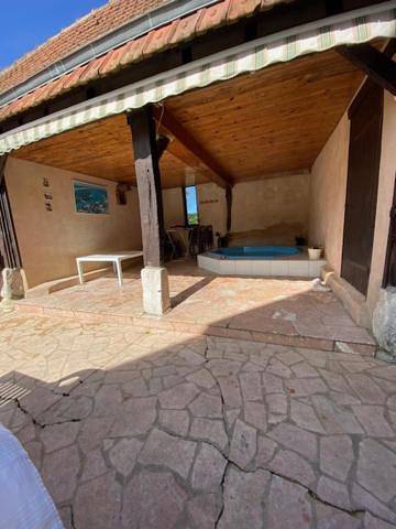 Appartement de vacances entier, Family Room with Garden View in Eslettes, Région de Rouen