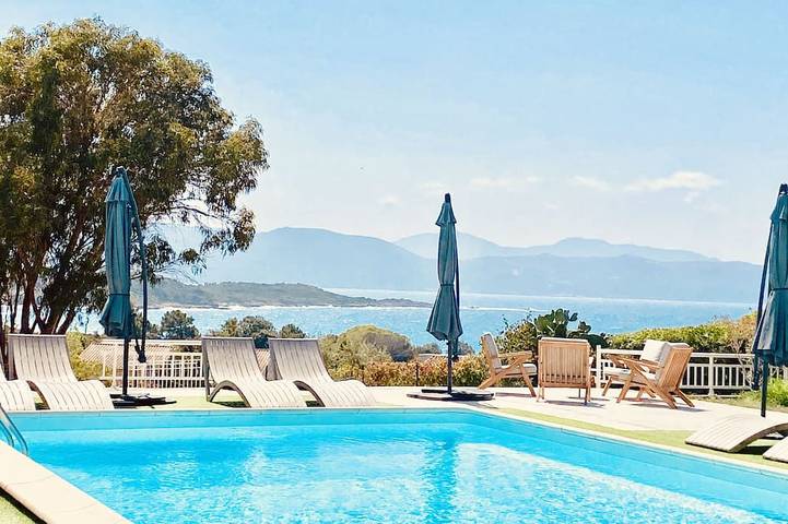 Location de vacances pour 15 personnes, avec jardin, animaux acceptés à Coggia