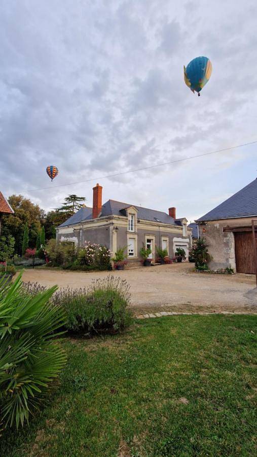 Chambre d’hôte pour 2 personnes, avec Terrasse et Jardin à Vauchrétien