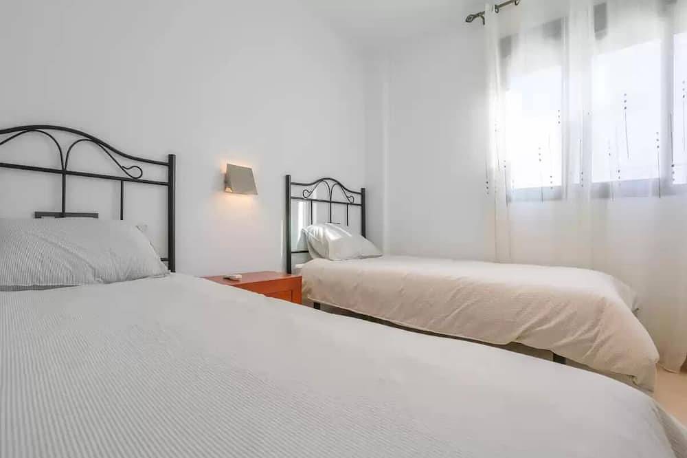 Apartamento entero, Centro: 1 habitación in Dos Hermanas, Provincia de Sevilla