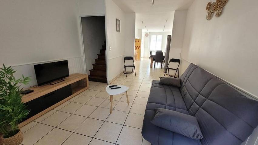 Location de vacances pour 8 personnes, avec terrasse, animaux acceptés à Bonnac - 3