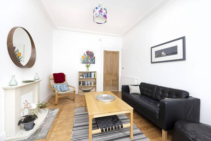 Ganze Wohnung, Ferienwohnung für 2 Personen mit Garten in Leith, Edinburgh
