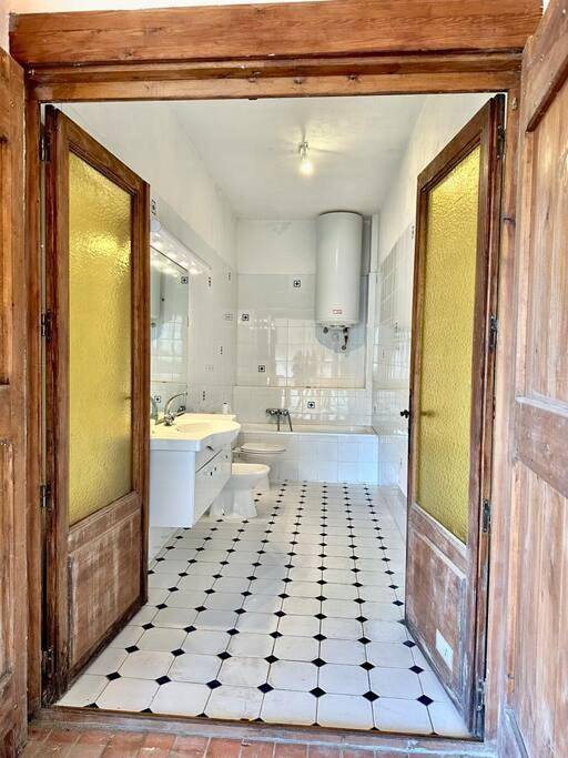 Location de vacances pour 8 personnes, avec vue et terrasse à Aspremont - 3