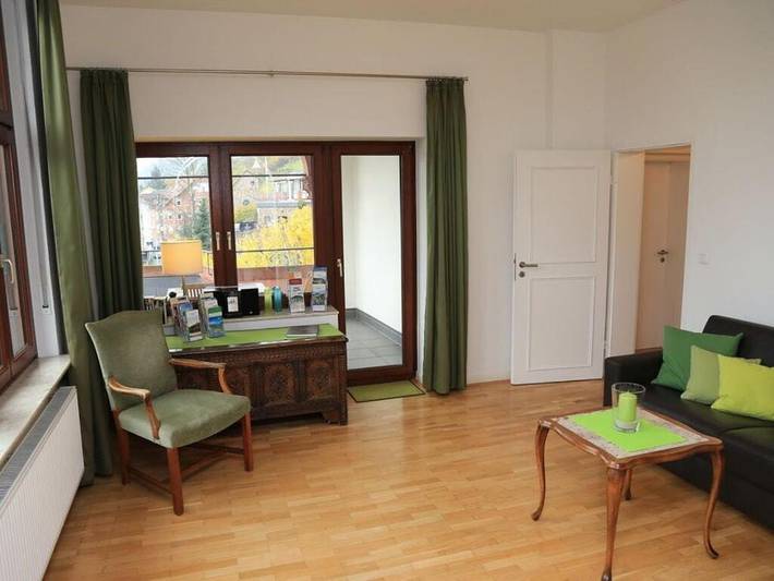 Ferienwohnung für 2 Personen, mit Balkon und Garten