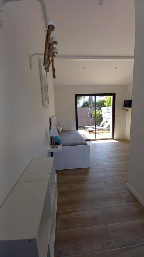 Appartement entier, Anglet : Studio avec Terrasse à 3 kms des plages in Anglet, Région de Bayonne