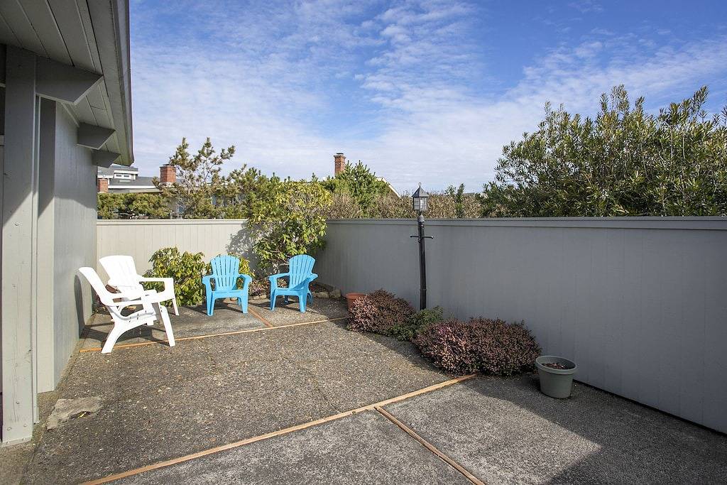 Ganze Wohnung, Ocean Front 3-Zimmer-Wohnung / Erdgeschoss einfachen Zugang in Gearhart, Clatsop County