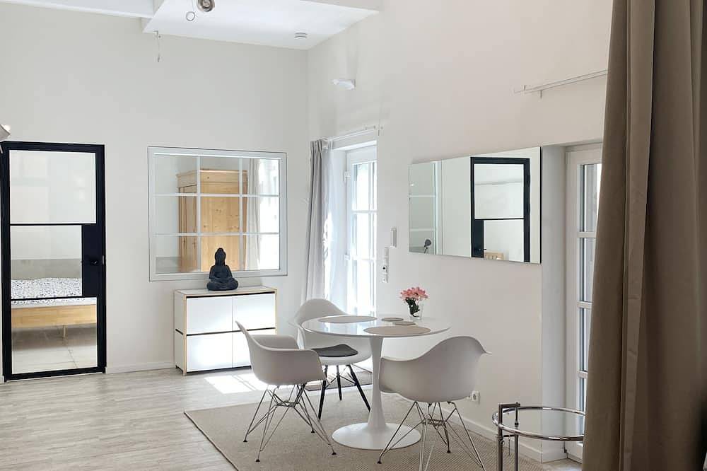 Ganze Wohnung, Loft Ehemalige Weinbrennerei, in der Altstadt und mit Parkplatz in Linz am Rhein, Mittelrhein