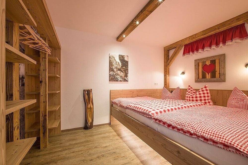 Entire apartment, Apart Silvana - Apartment \"Auszeit\" in Gerlosberg, Ziller valley alps