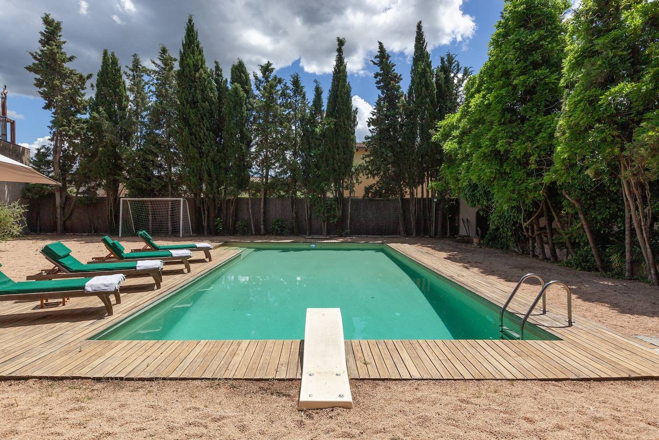 Casa rural "Masia del Siglo Xvi" con piscina privada y Wi-Fi in Vallbona, Interior de Barcelona