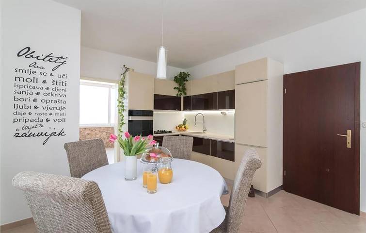 Ferienwohnung für 6 Personen, mit Terrasse auf Brac - 4