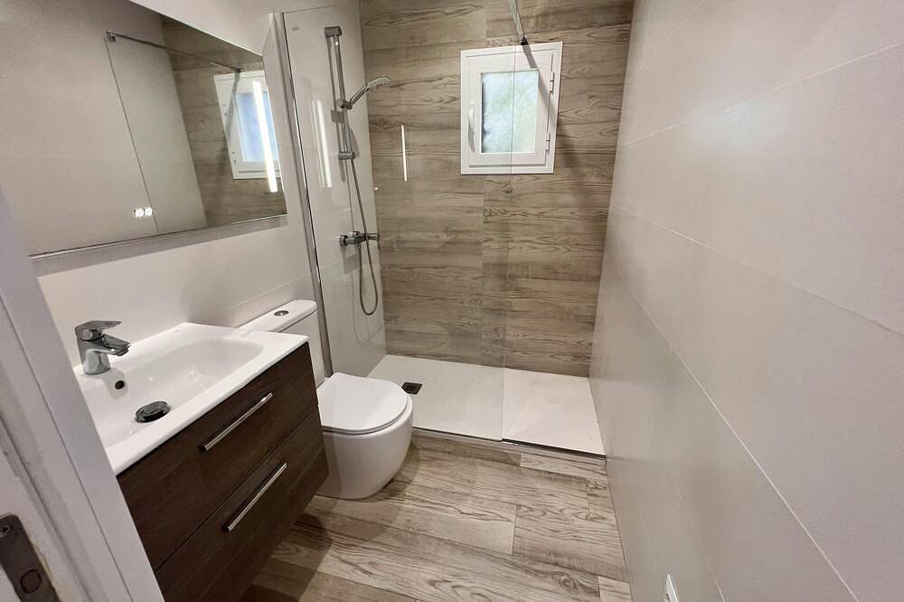 900 mt Es Pujols, fastastic two-room apartment \"Ismera 2 \" very quiet! Wi Fi, smart Tv in Es Pujols, Formentera